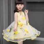 yellow dress girl